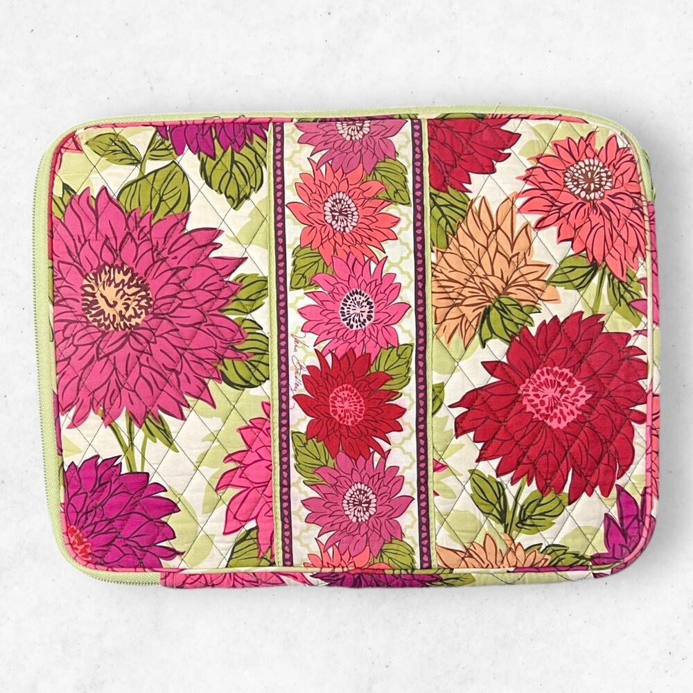 Vera Bradley "Raspberry Fizz" Pattern Laptop Case Bag Pouch 13in X 10in‎